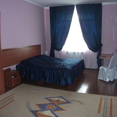 Hotel "Arai" Актобе Екстериор снимка
