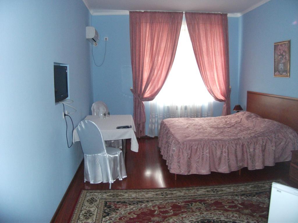Hotel "Arai" Актобе Екстериор снимка