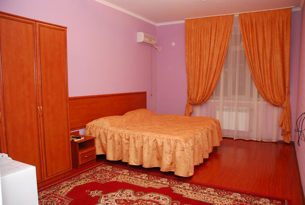 Hotel "Arai" Актобе Екстериор снимка